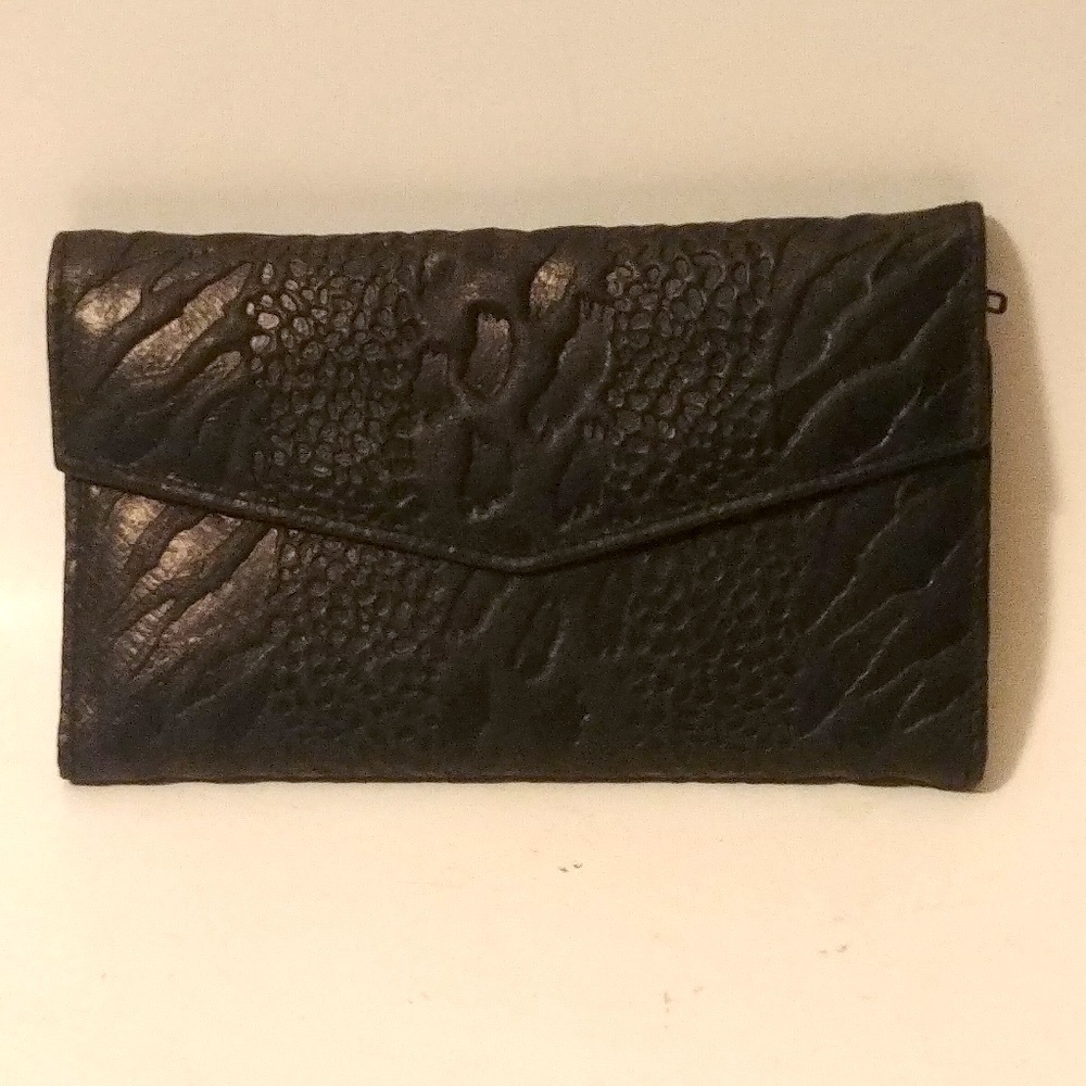 Wilson Leather Black Textured Leather Bifold Wallet